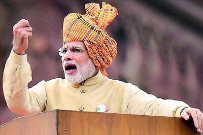 Pakistani Leaders Are Divided on How to Handle PM Narendra Modi