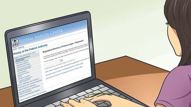 How to Check the Credibility of Political Commentators