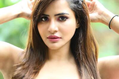 In Latest Reels, Ashu Reddy's Sassy Response to Trolls Leaves Internet in Splits