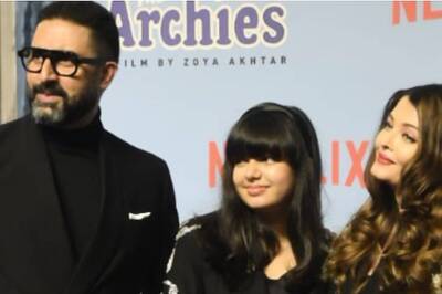 Abhishek Bachchan Turns Off Comments of New Post Amid Aishwarya Rai Divorce Rumours | Watch Video