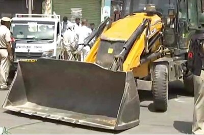 News18 Afternoon Digest: After Loudspeakers, Bulldozer is the New Buzzword in India's Political Lexicon & Other Top Stories