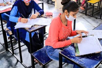 Shashi Tharoor Urges Kerala Governor to Postpone University Exams