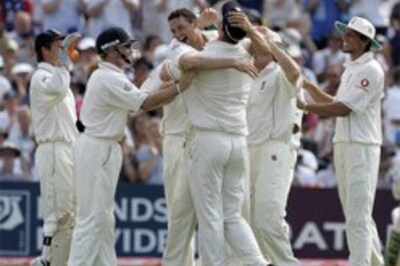 Harmison rips through Pakistan