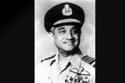 Former IAF Chief Idris Hassan Latif Passes Away at 94