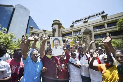 DMK Supporter Cuts off Part of Her Tongue to Fulfill Vow After MK Stalin's Victory in Assembly Polls