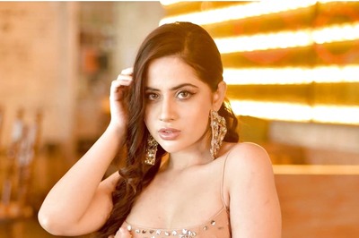 Watch: Urfi Javed's Belly Dancing Video is a Sight for Sore Eyes