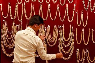 Gold Sparkles on Diwali Demand, Tops Rs 31,000