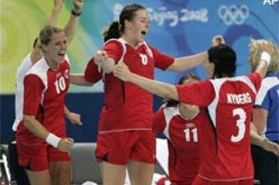 Norway brush aside Russia, win women's handball gold