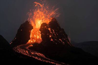 Massive Explosion Rocks St. Vincent as Volcano Keeps Erupting on the Eastern Caribbean Island