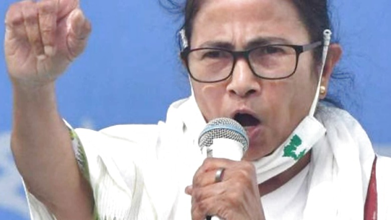 Mamata Govt Forms Inquiry Panel to Look into Pegasus Snooping Row