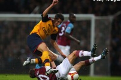 Arsenal two good for West Ham