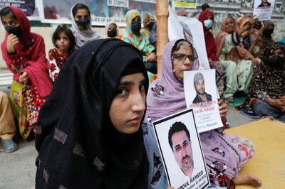 Islamabad Police Clash with 'Baloch Genocide' Protestors, Rights Group Condemns Excessive Force