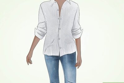 How to Wear a Vertical Striped Shirt