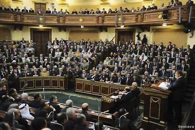 Egypt constitute 50-member panel to amend Islamist-backed constitution