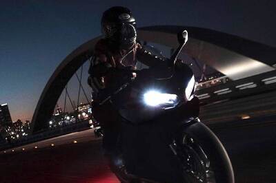 Triumph Daytona 660 Teased Ahead of Its Official Debut on January 9