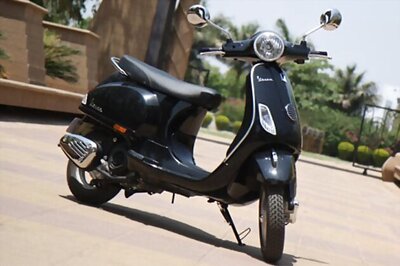 Piaggio launches the Vespa in India at Rs 66,661