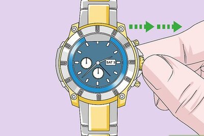 How to Set a Bulova Watch