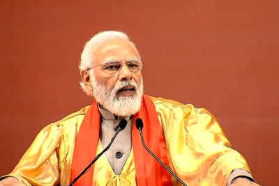 'Achievement and Reality': PM Modi Takes Dig at SP Over Kanpur Businessman Raid