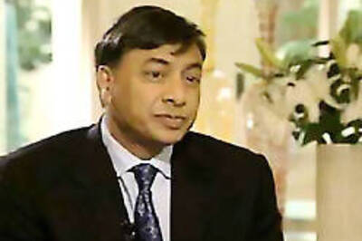 Mittal 'steels' the show, leads rich list in London