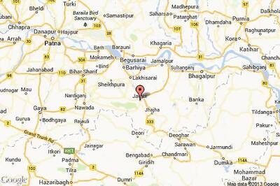 Four pilgrims injured on Jamui-Kharagpur road