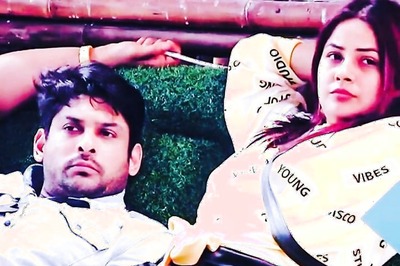 Sidharth Shukla and Shehnaaz Gill Mourn Death of Their 2 Fans on Social Media