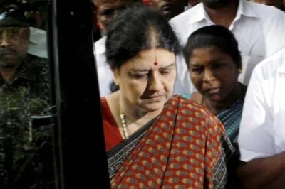 Sasikala Pays Rs 10 Crore Fine, Release Expected; TN CM Says AIADMK Will Be Away from Her