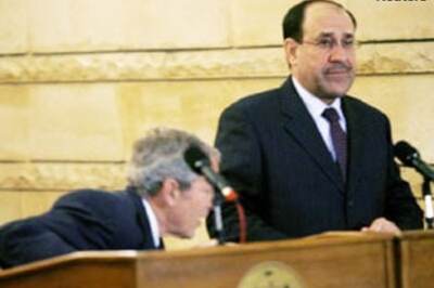 Shoe-throwing reporter becomes the talk of Iraq