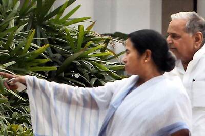 Mamata expresses displeasure over SP's U-turn on FB