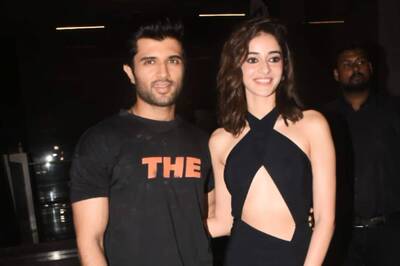 Vijay Devarakonda and Ananya Panday Announce Chit Chat Show on Twitter