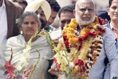 Home at last, Kashmir speaks for Pak PoWs