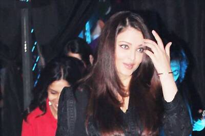 Snapshot: A gorgeous and visibly thinner Aishwarya Rai is back in business!