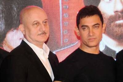 Aamir thinks he should have opinion on everything: Anupam Kher