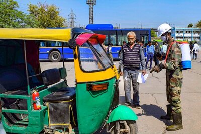 COVID-19 Should Be Tackled Like an Epidemic Problem, Not Just a Healthcare Issue: Virologist