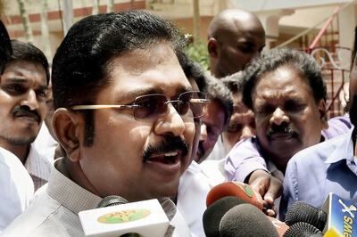 Setback for Dinakaran, Madras High Court Gives Nod for General Council Meeting