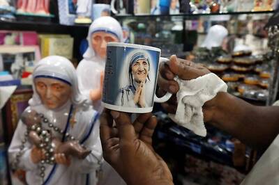 After Lifetime With the Poor, Mother Teresa Speeds to Sainthood
