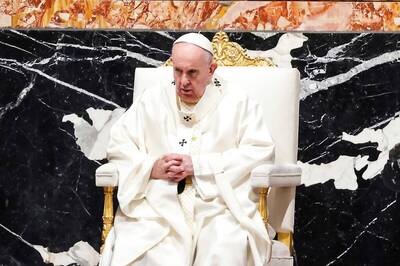 Football Fan Pope Francis Blesses UEFA Officials ahead of Euro 2020