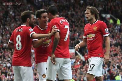 EPL: Manchester United thrash QPR 4-0 to register first win of season