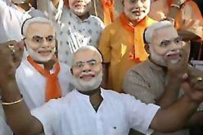Modi win spells trouble for BJP rebels