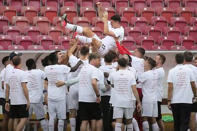 Stuttgart Clinch Promotion to Bundesliga as Mario Gomez Shines in Swansong, Hamburg Miss Play-offs