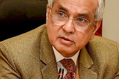 India Could Soon Domestically Produce Cells for Electric Vehicles, Cut Import Dependence: Niti Aayog's Rajiv Kumar