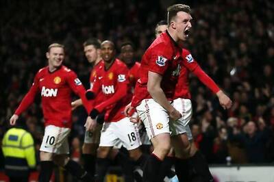 Manchester United remain on course for financial targets