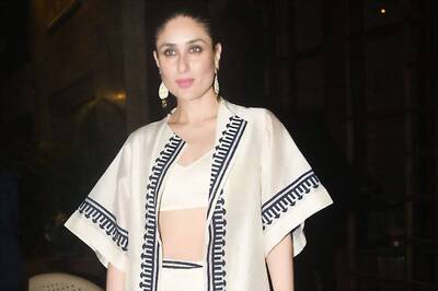Kareena Looks Stunning in a Black Saree as She Attends Bengaluru International Film Festival; See Pics
