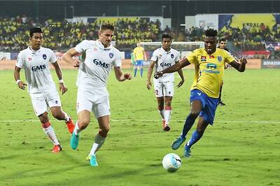 Attacking Delhi Dynamos Up Against Counter-attacking Kerala in ISL Semis