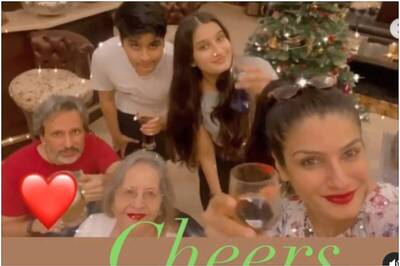 Raveena Tandon Raises Toast to 2021 with Family, Clarifies that Glasses Contain Non-alcoholic Juice