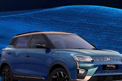 One-off Mahindra XUV400 EV Sold for Whopping Rs 1.75 Crore For Charity, Here's Why