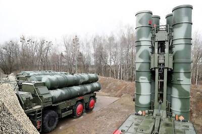Russian S-400 Missile Delivery to India to Begin by End-2021: Report