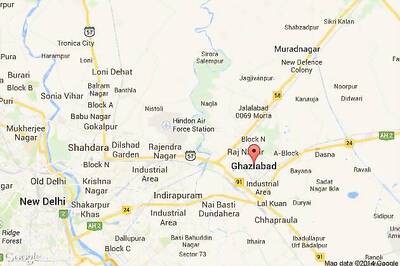 Vehicle-lifter duo held, 8 bikes recovered