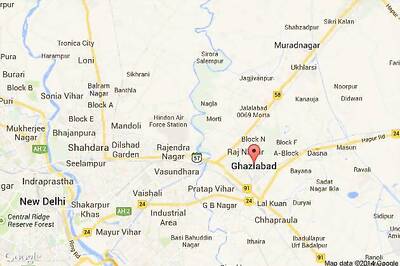  Woman foils snatching bid with the help of cold drink bottle