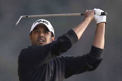 Arjun Atwal drops to tied 24th after round three