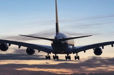 Airlines Refused To Compensate Singer After Breaking His Guitar, Read What He Did Next